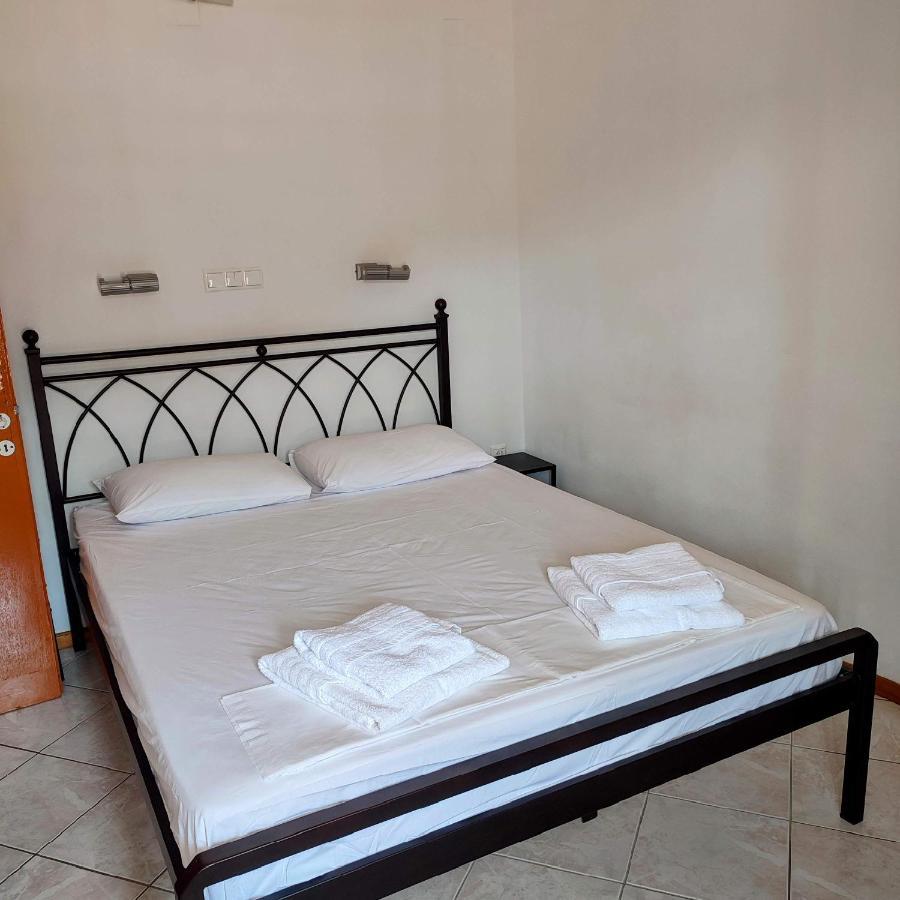 Maroudas Stavros Apartments Vathy  Extérieur photo