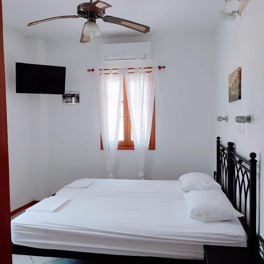 Maroudas Stavros Apartments Vathy  Extérieur photo